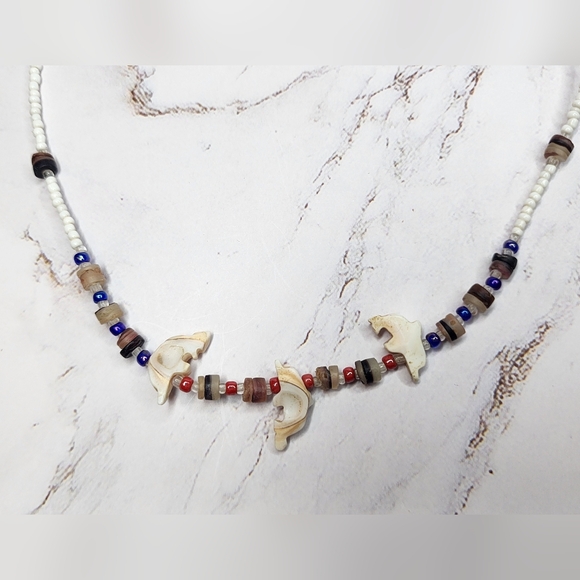 Beads and shells dolphin necklace vintage - Picture 2 of 3